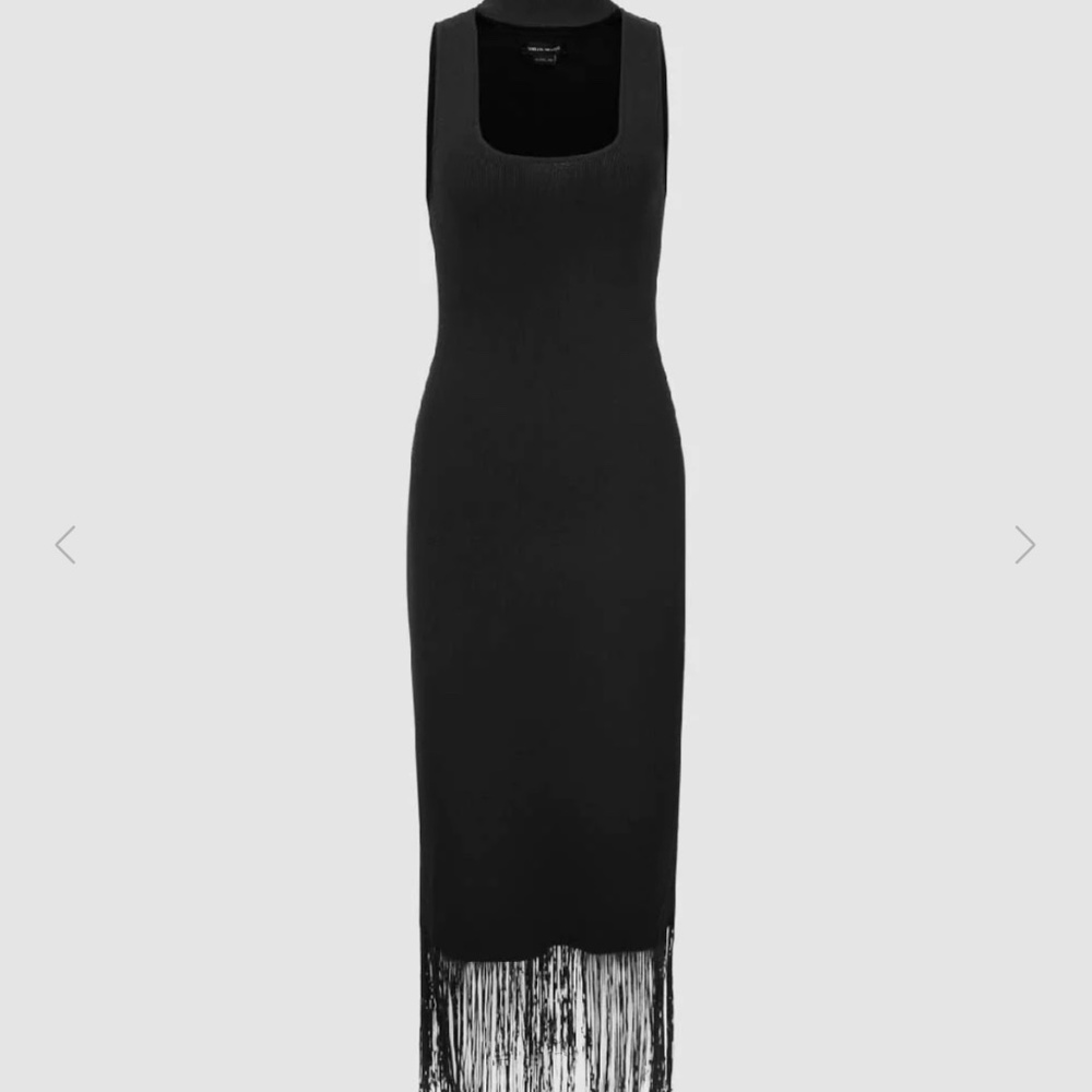 Urban Revivo Keyhole Fringe Knit Dress - Picture 4 of 5